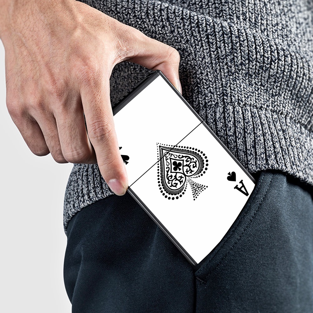 Bật lửa kiêm hộp thuốc hình lá bài trắng sạc điện